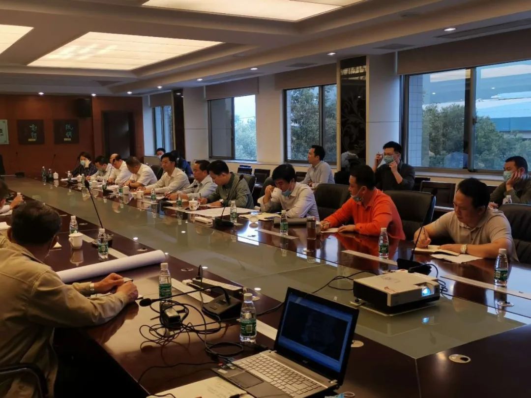 溫助民區(qū)長調(diào)研超華科技增資擴產(chǎn)項目推進(jìn)情況